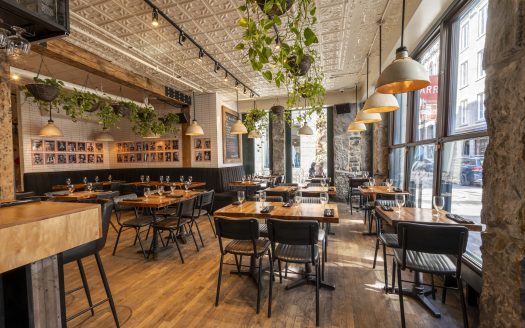 Bistro français clé en main à vendre dans le Vieux-Montréal